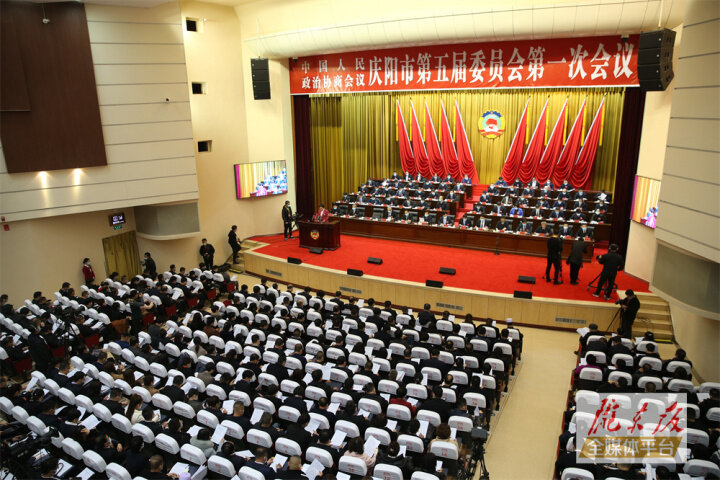 【市兩會視頻海報】五年來，政協(xié)工作提質(zhì)增效，為慶陽高質(zhì)量發(fā)展作出了積極貢獻