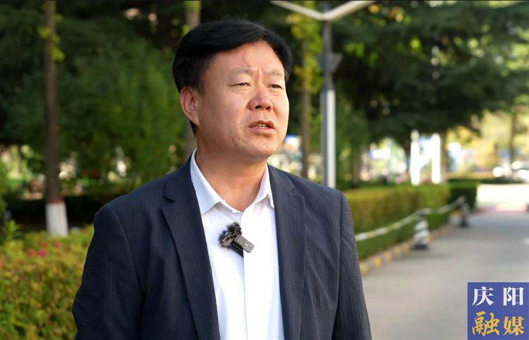 全力挖掘拓展數(shù)字資源 推動招商選資晉位爭先 ——訪慶陽市機關(guān)事務(wù)管理局黨組書記、局長張曉龍
