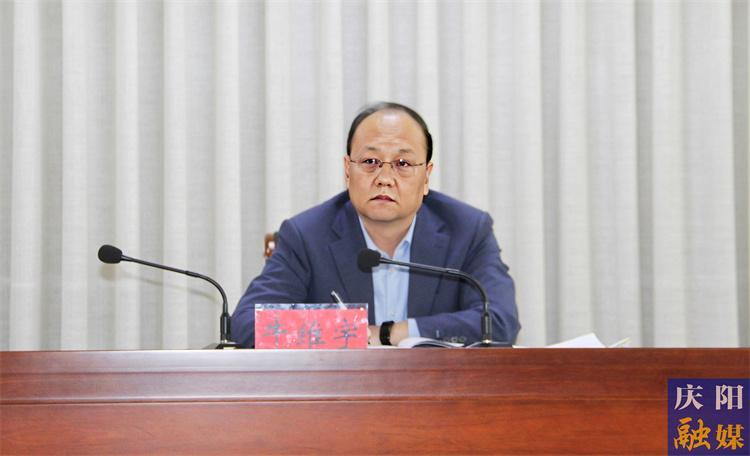 引大引強(qiáng)引頭部 為數(shù)字經(jīng)濟(jì)賦智賦能 ——訪慶陽市住建局黨組書記、局長牛維宇